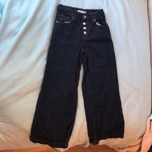 ZARA girl’s size 10 navy denim jeans.